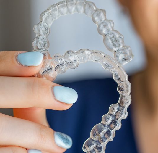 alineadores-invisibles-querétaro-invisalign-queretaro-dientes-co-dra-alejandra-dorantes-dentista-en-queretaro-plaza-citadina